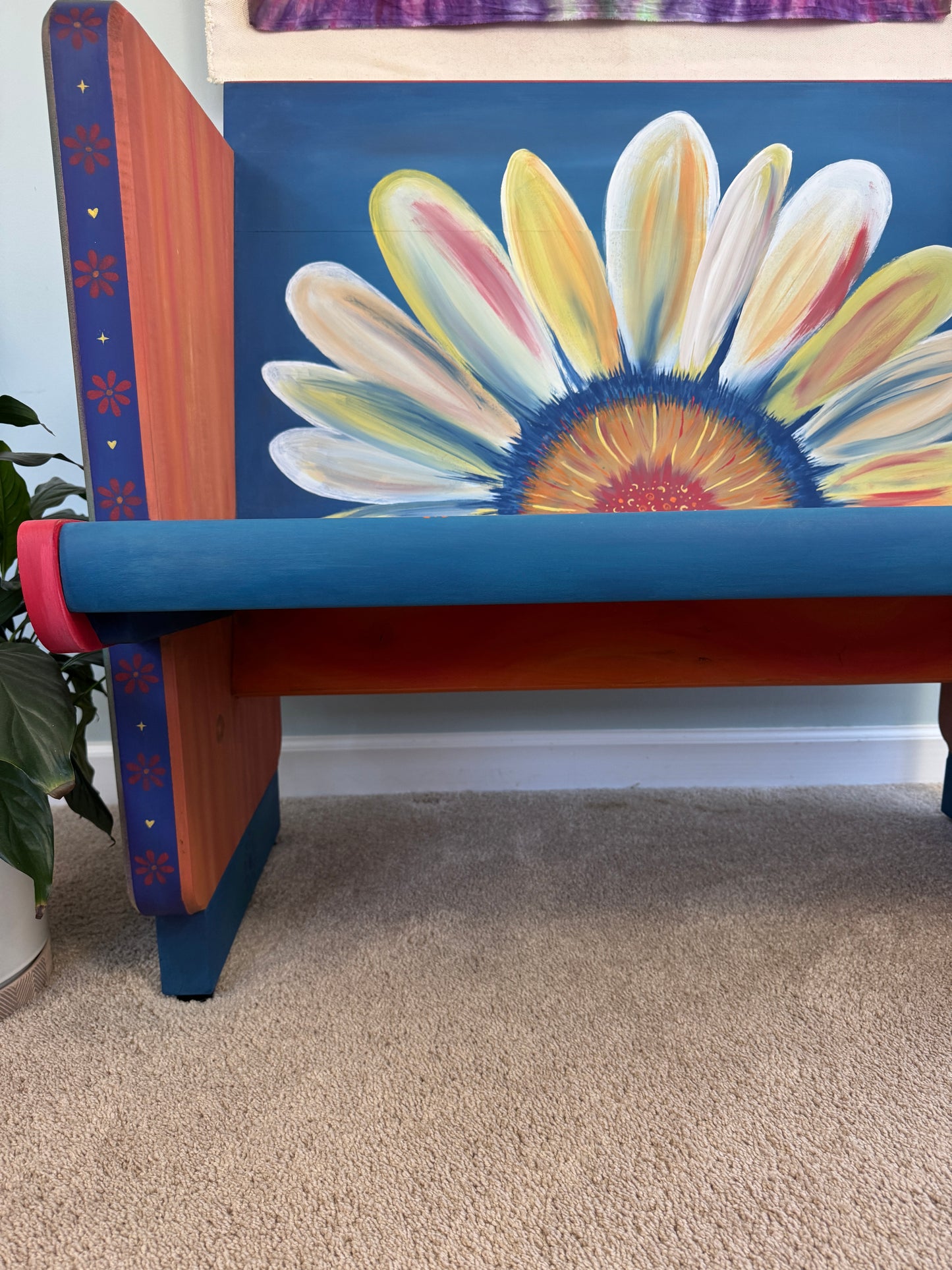 Daisy Bench, close up