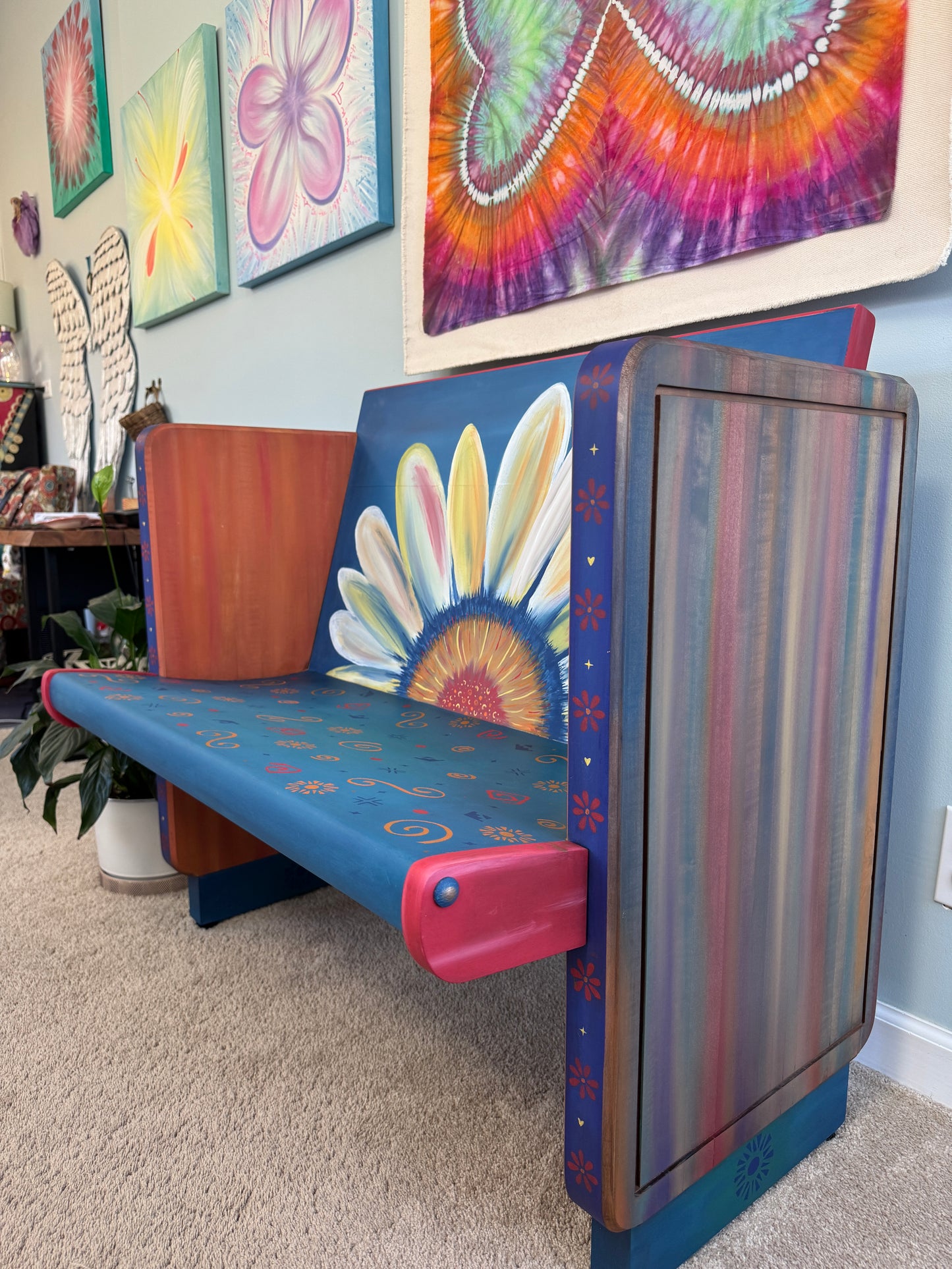 Daisy Bench, left side