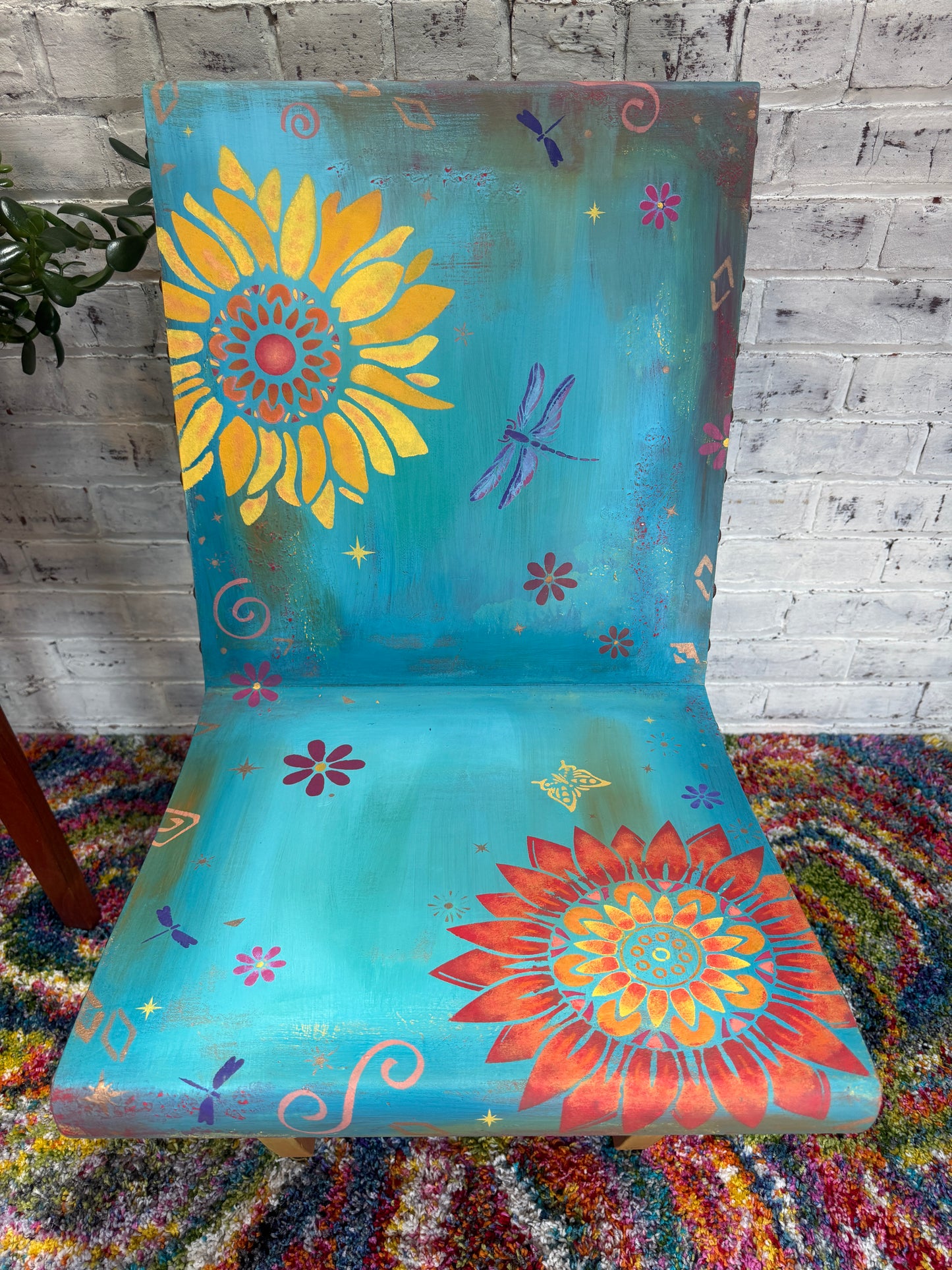 Joyful Boho Chair, front close up